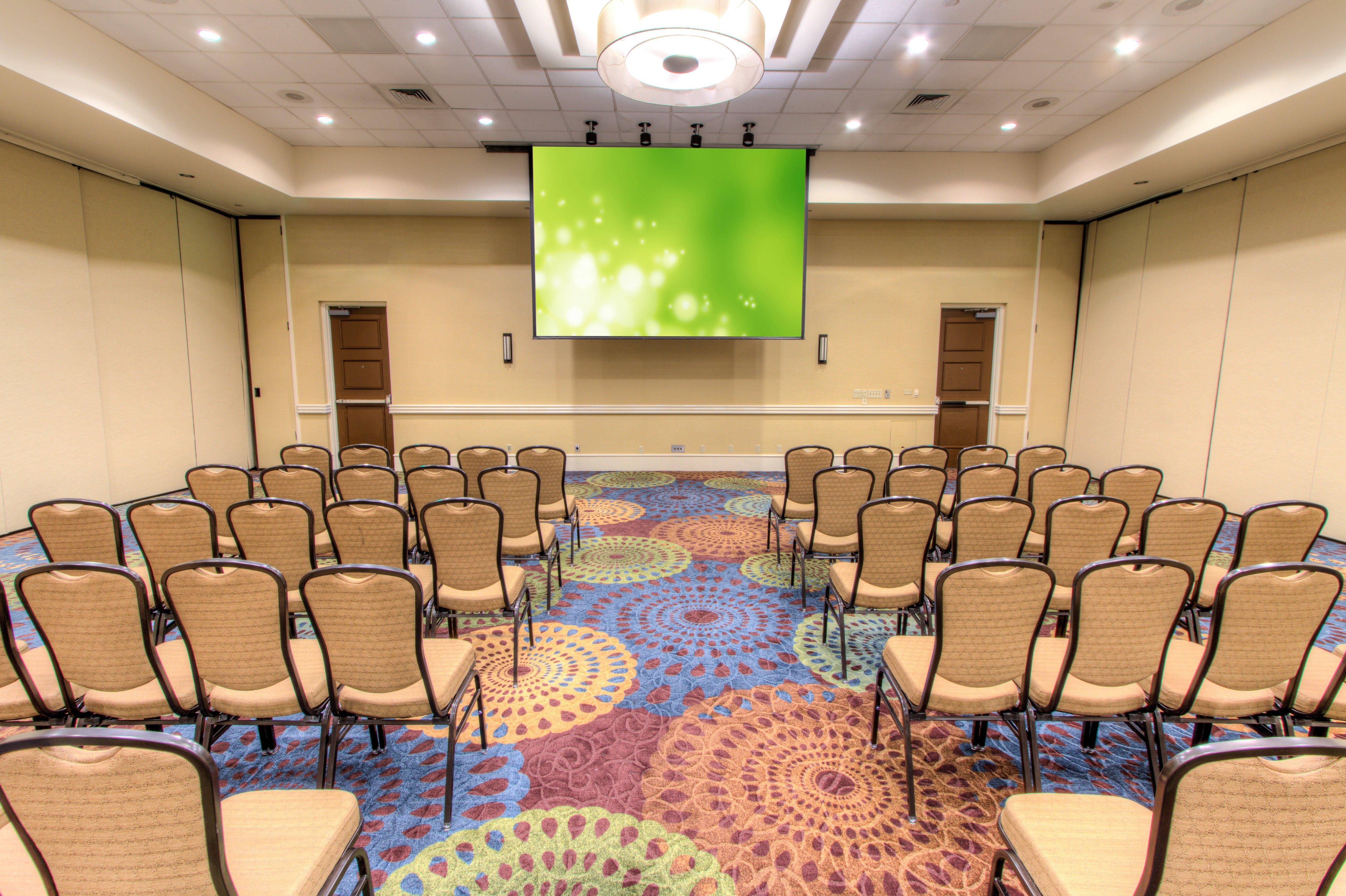 Westshore - Airport Area By Ihg Hotel 3*